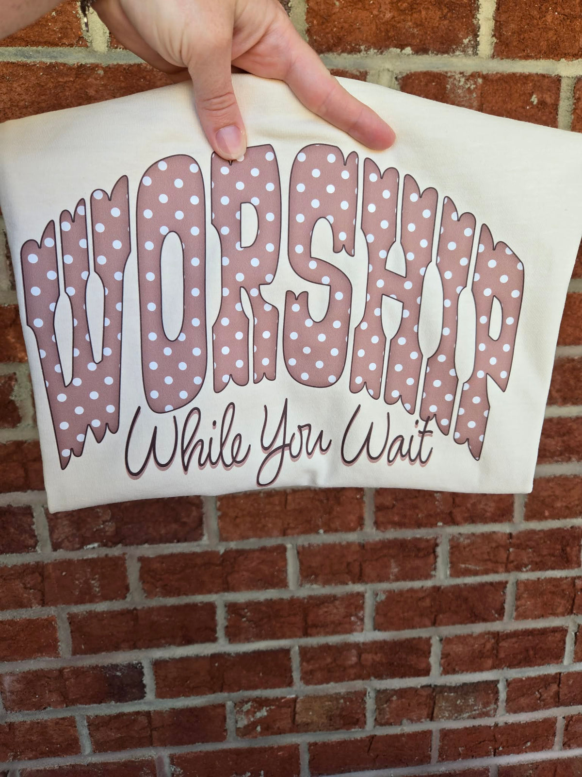 Polka Dot Worship While You Wait